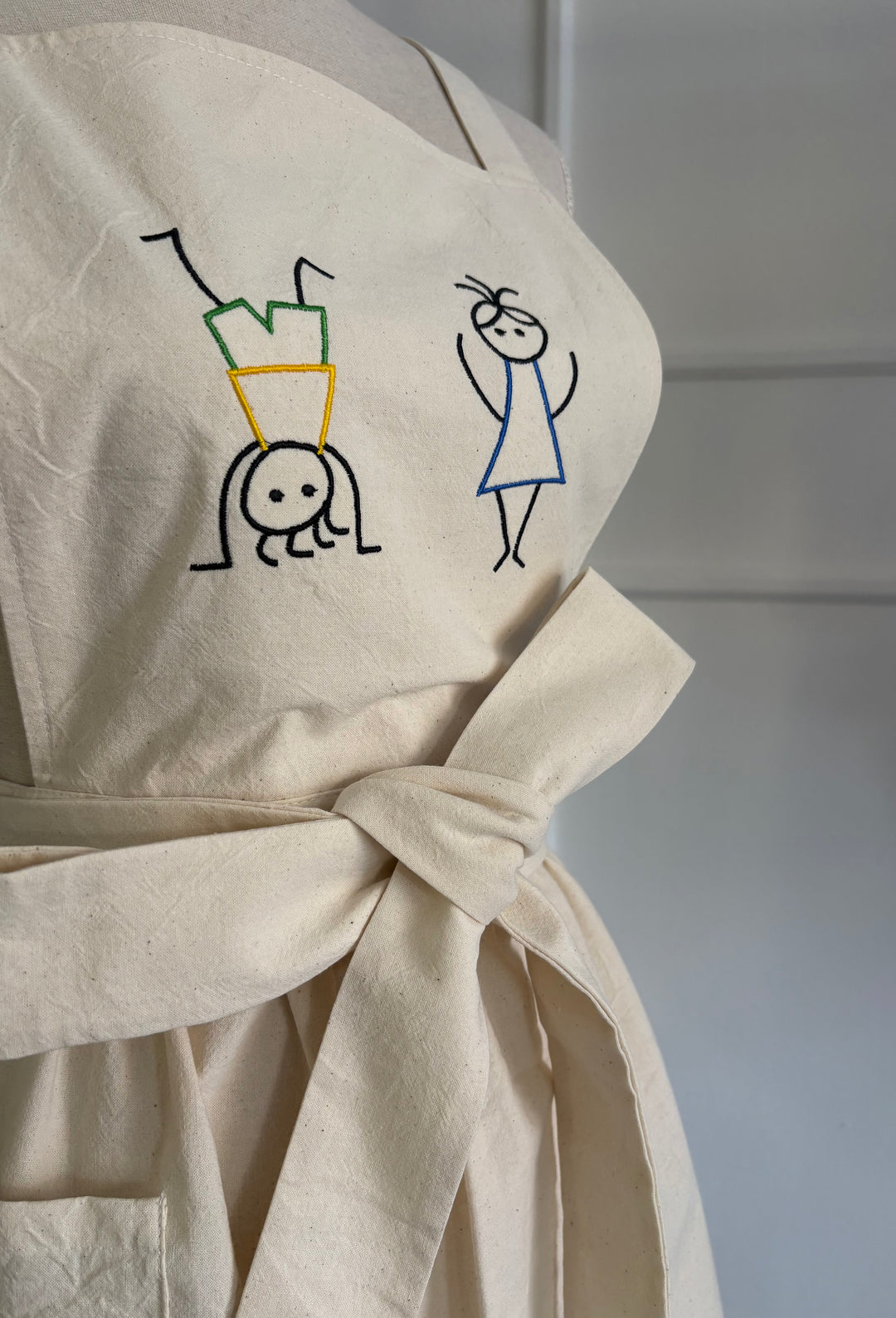 Kuta Haljina sa Crtežom