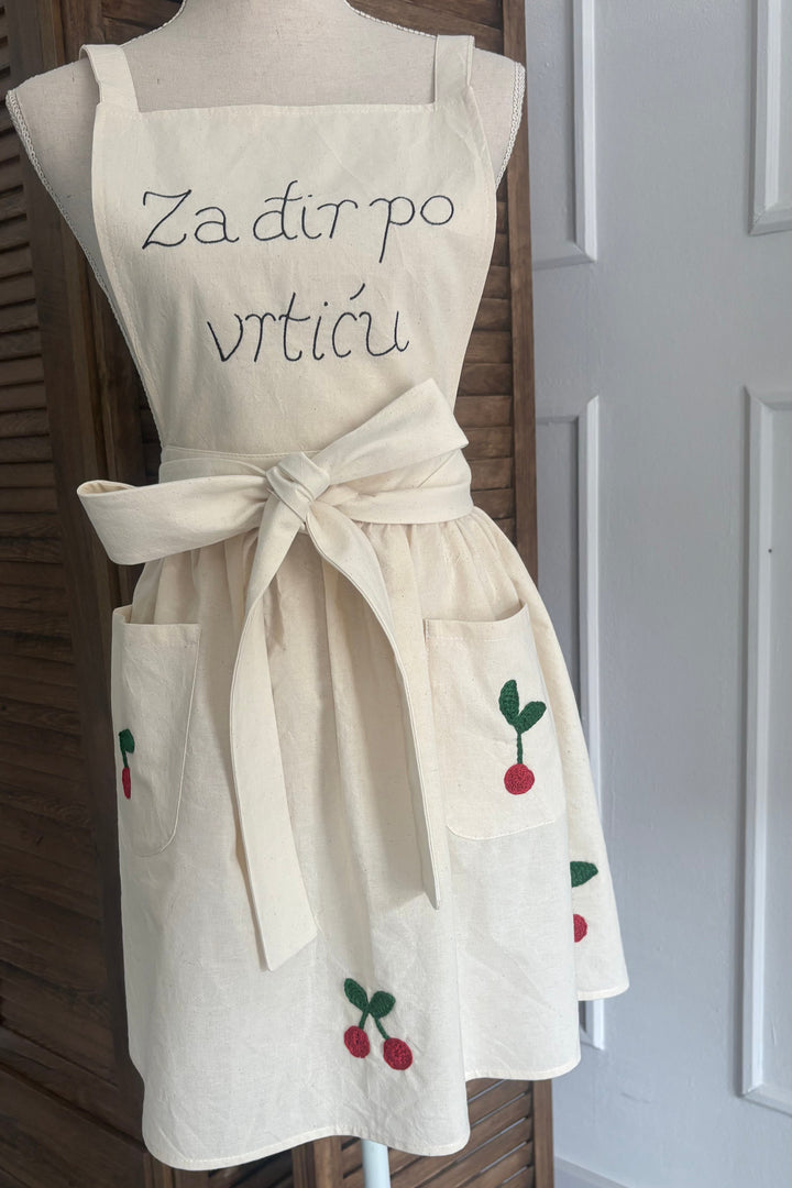 Kuta Haljina Višnja s natpisom